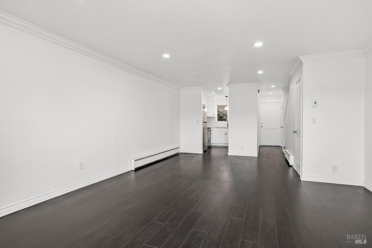 10 Professional Center Parkway Unit: #14