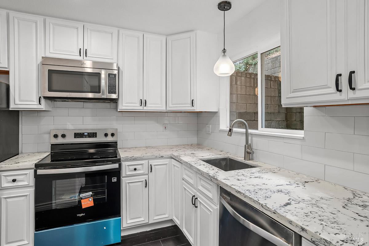 10 Professional Center Parkway Unit: #14