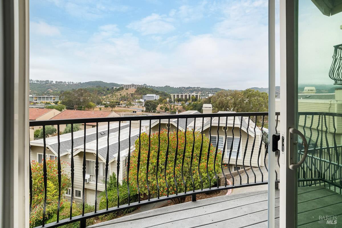 10 Professional Center Parkway Unit: #14