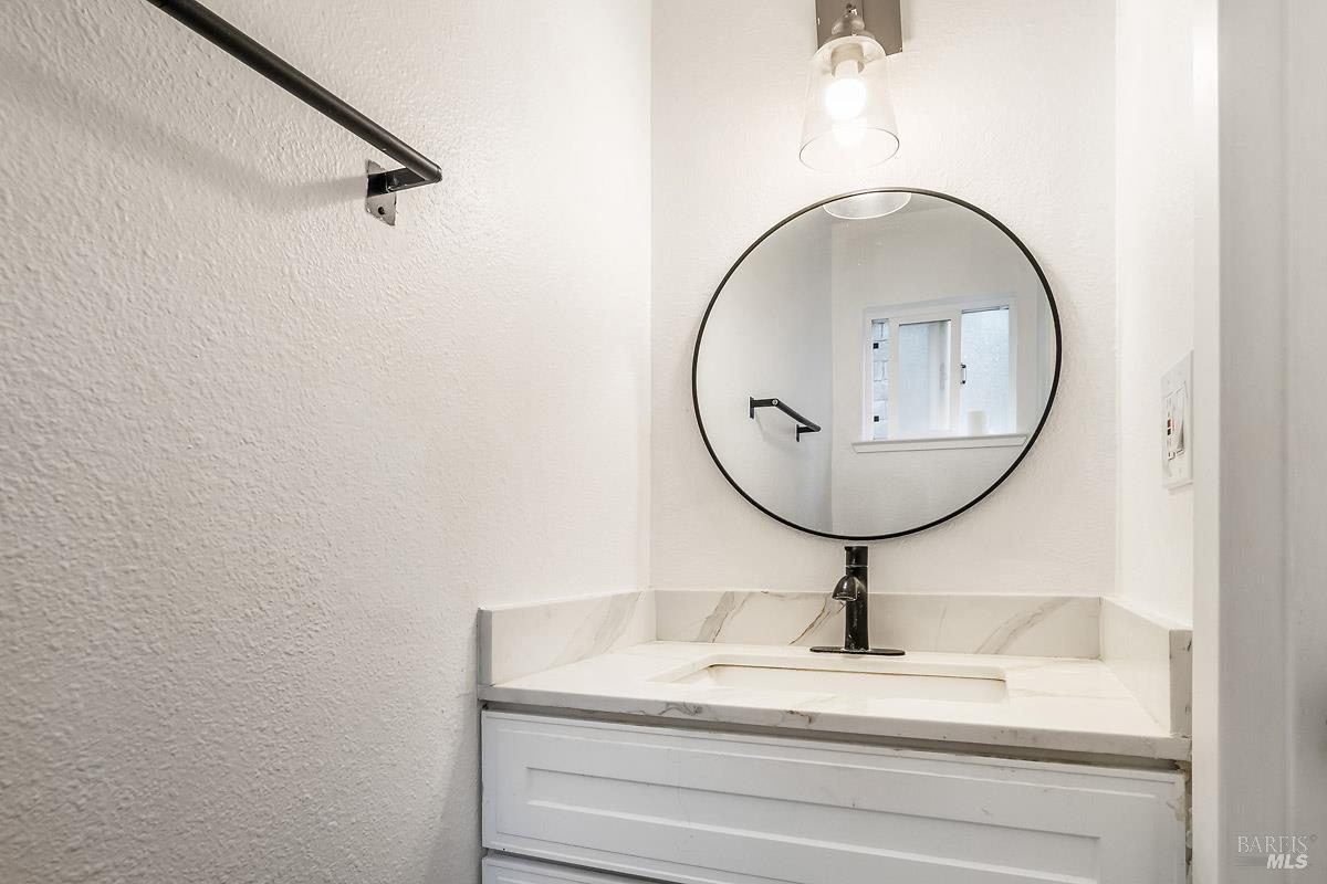 10 Professional Center Parkway Unit: #14