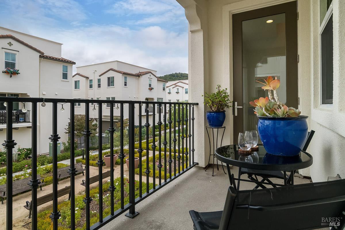 401 Rockview Road