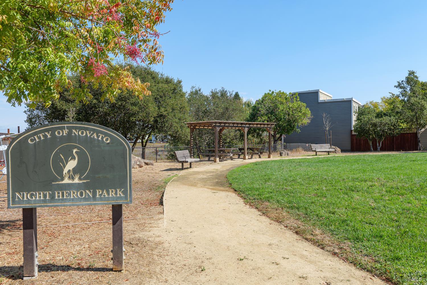 525 Malobar Drive