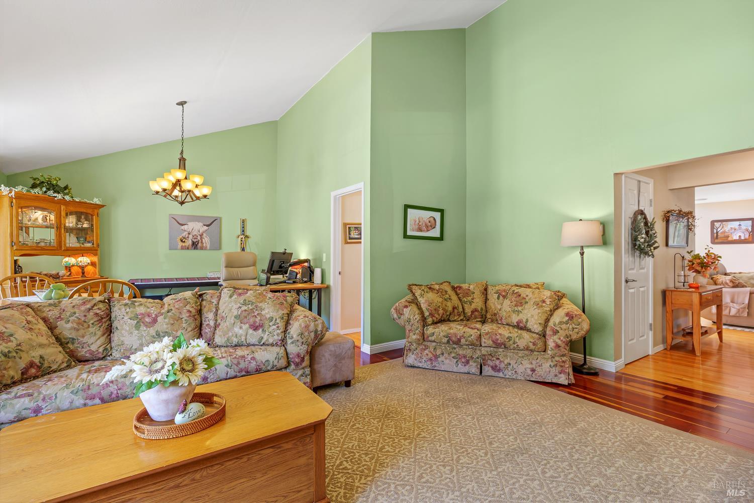 525 Malobar Drive