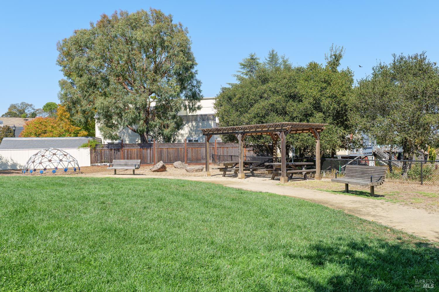 525 Malobar Drive