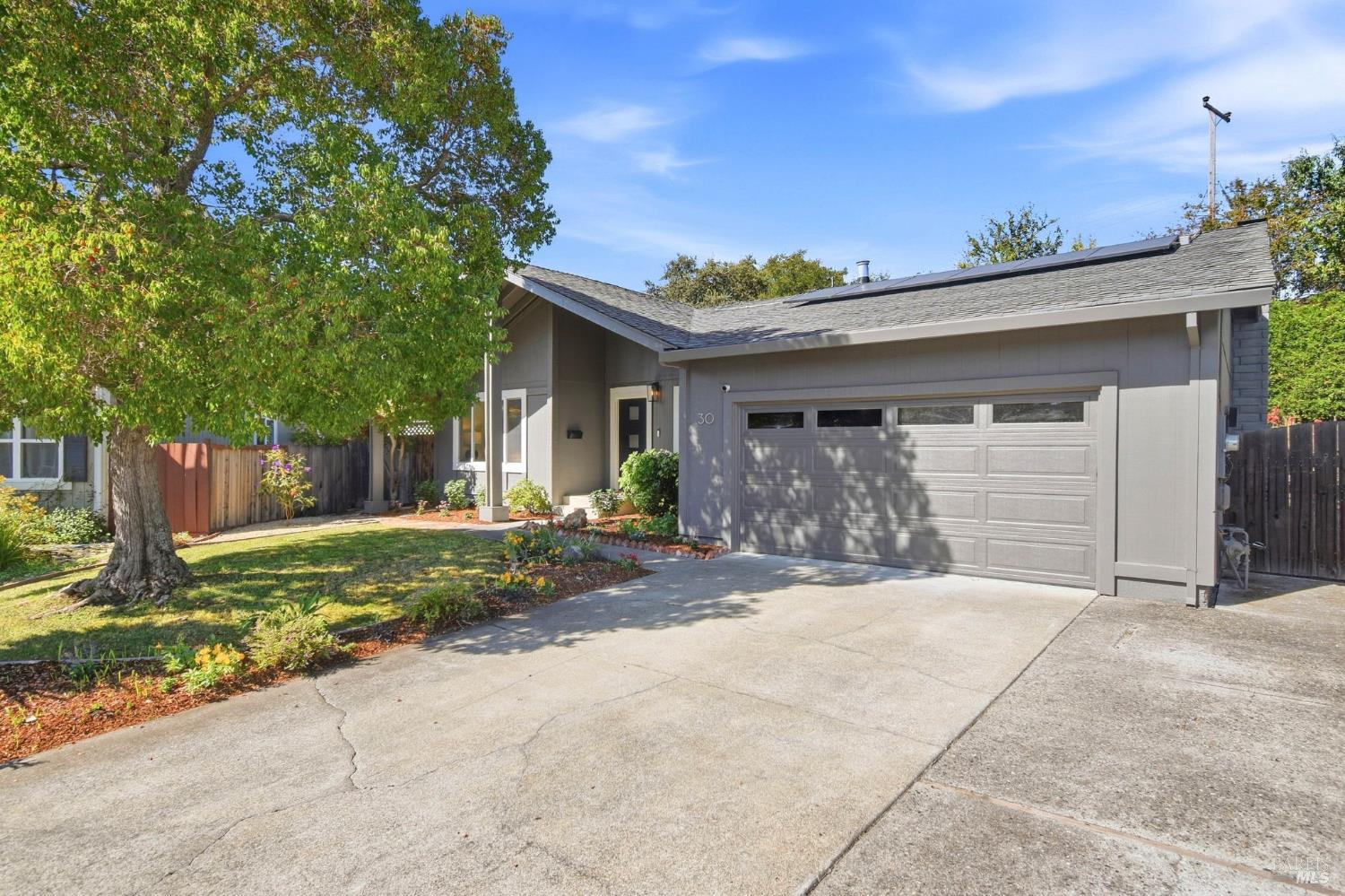 30 Driftwood Avenue