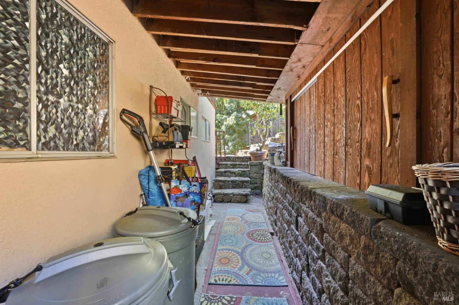 305 Reed Boulevard
