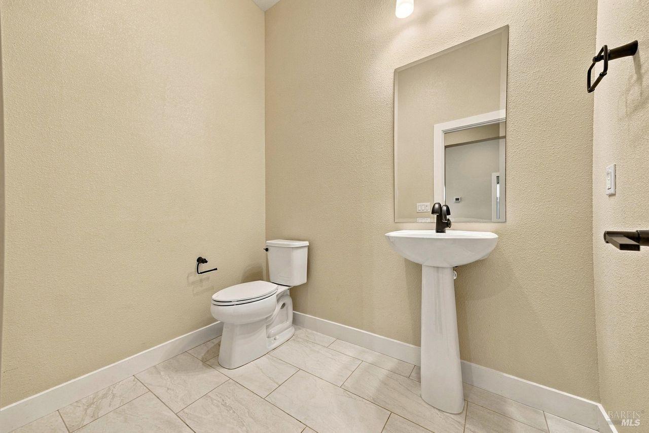 7320 Willowglen Drive