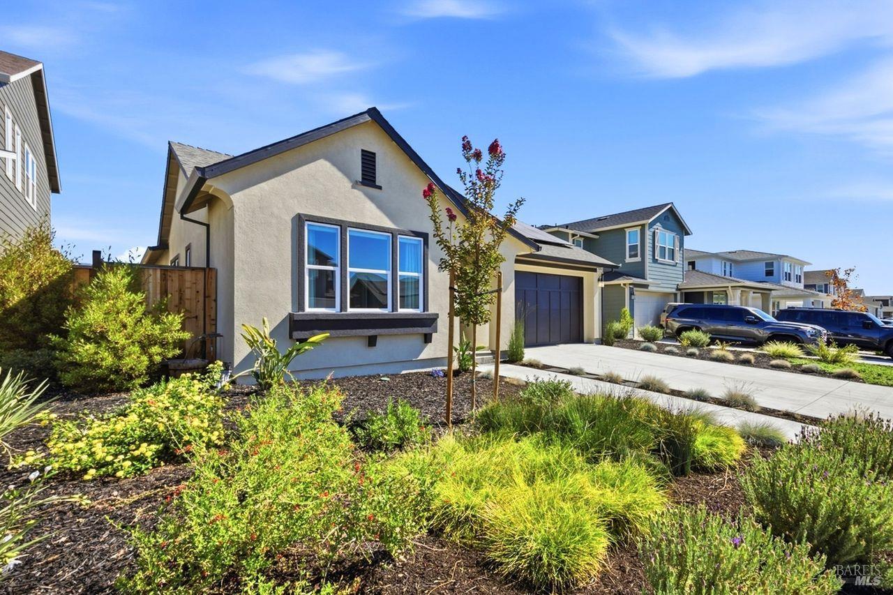 7320 Willowglen Drive