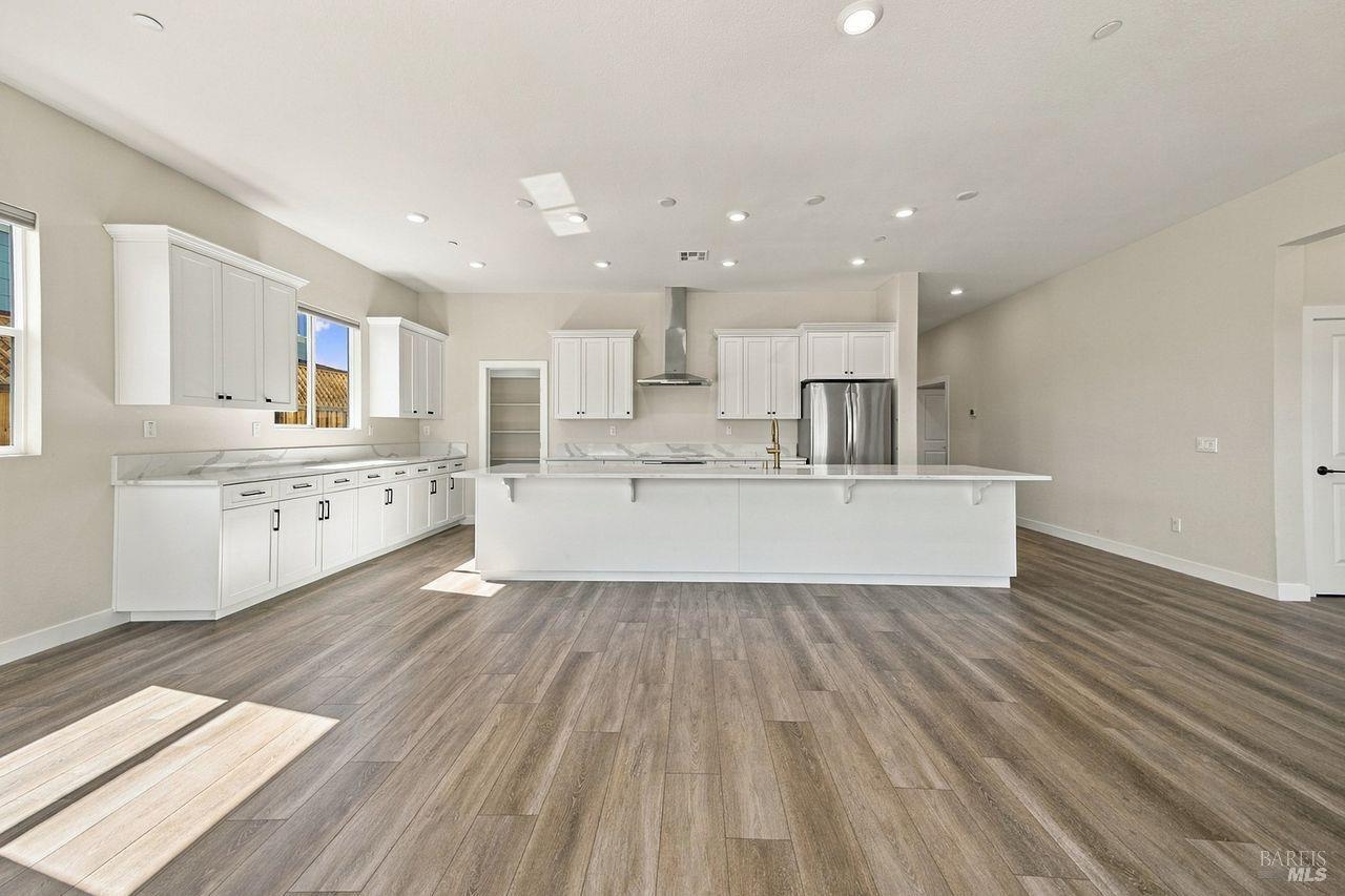 7320 Willowglen Drive