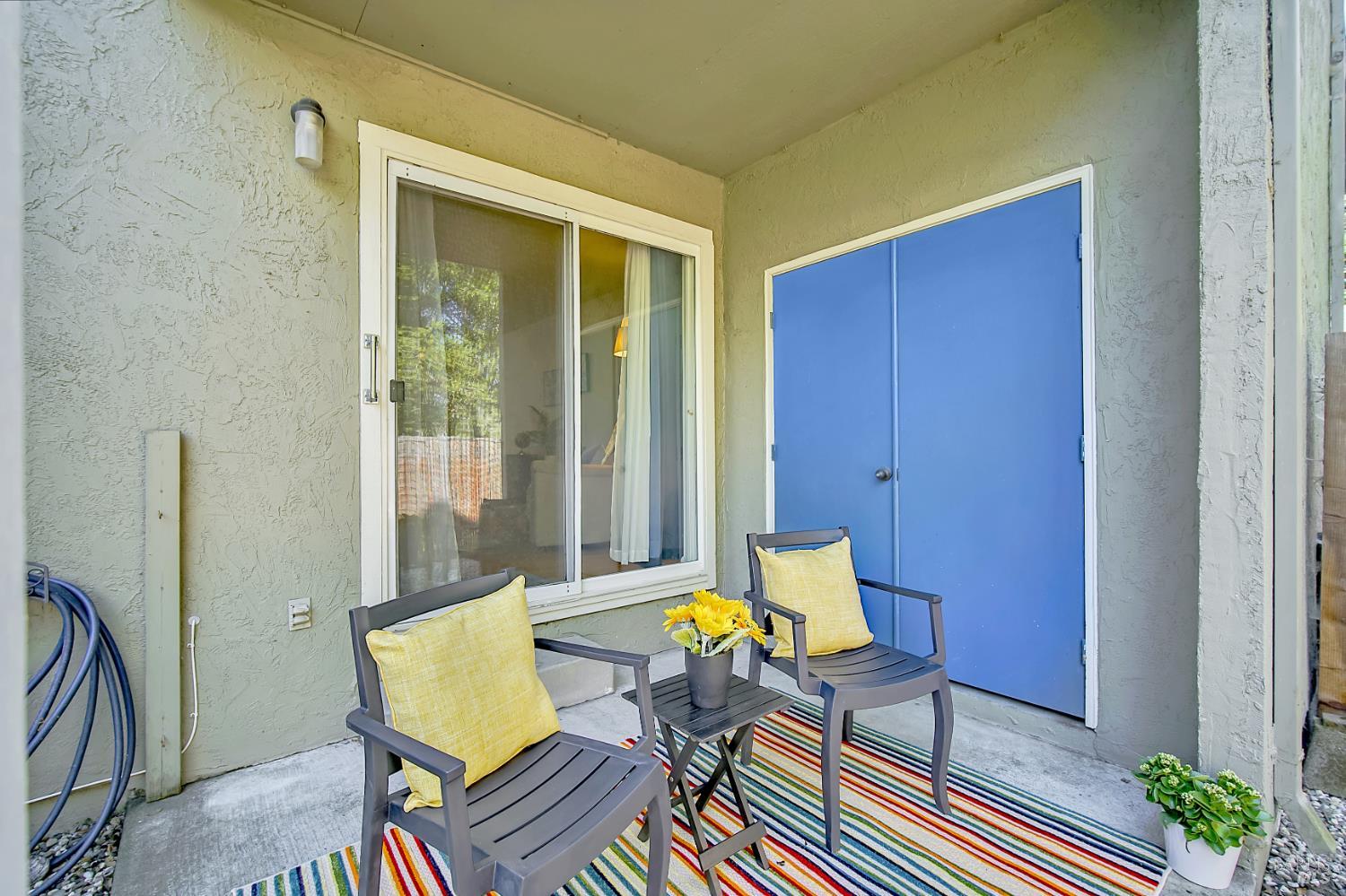 678 Santa Alicia Drive