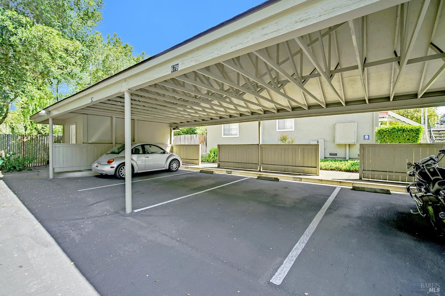 678 Santa Alicia Drive