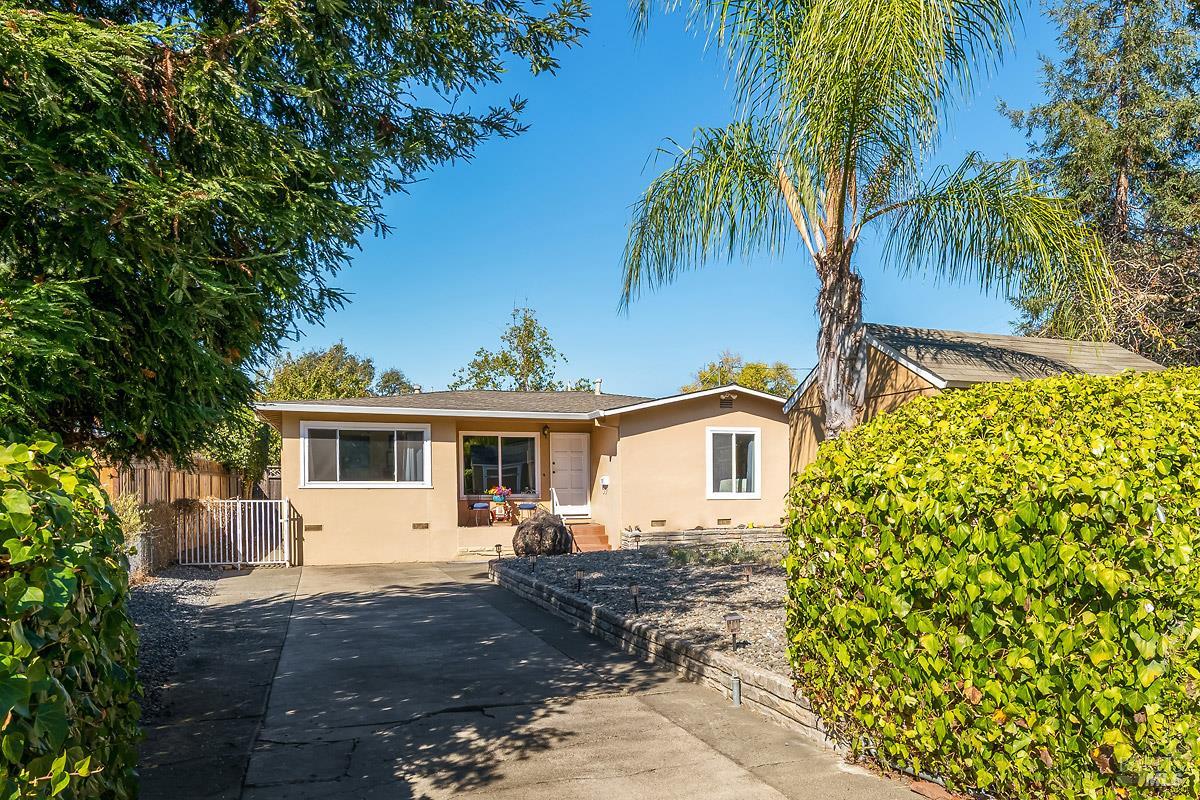 563 Fernando Drive