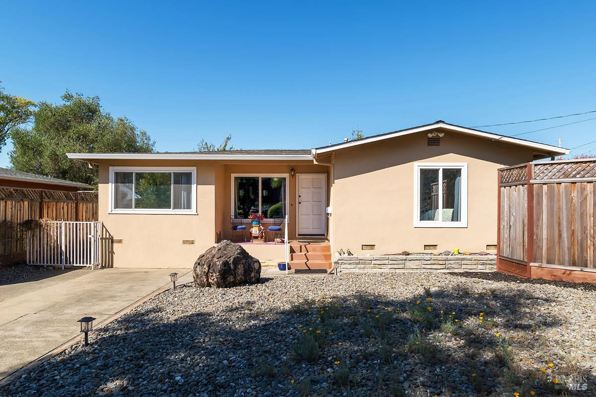 563 Fernando Drive