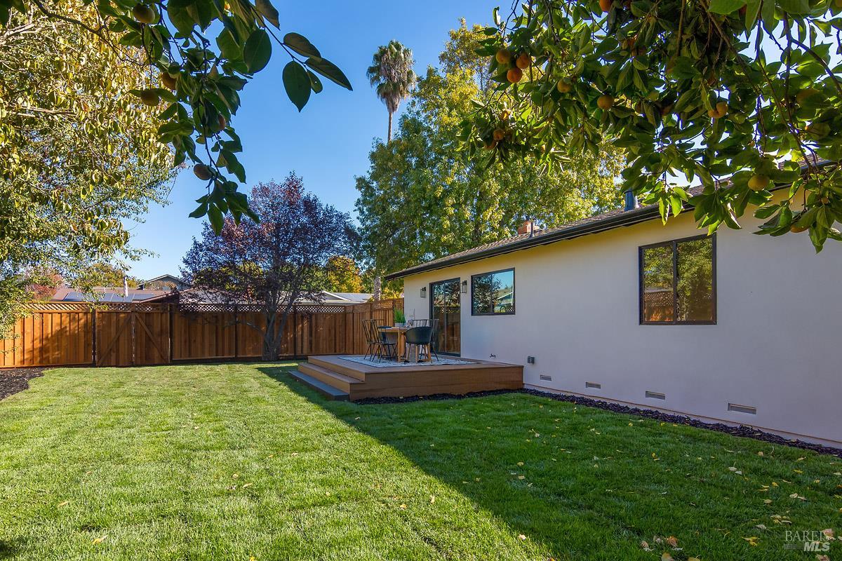 2053 Vista Lane