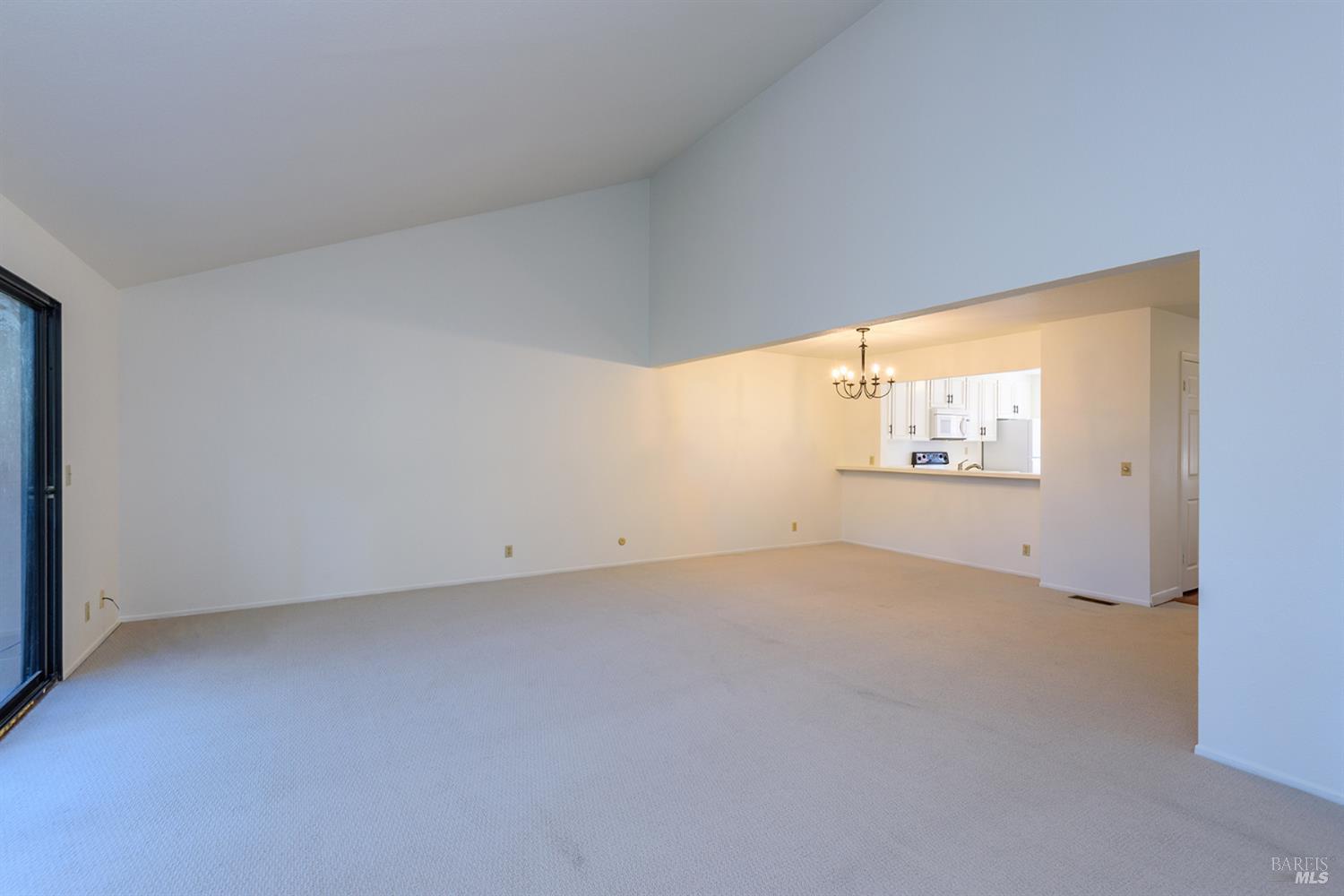 872 Arlene Way