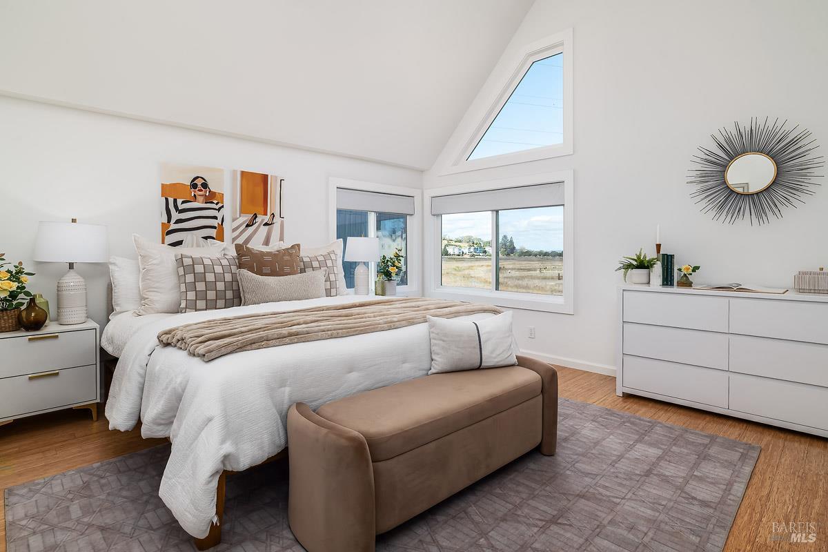 2811 Topaz Drive