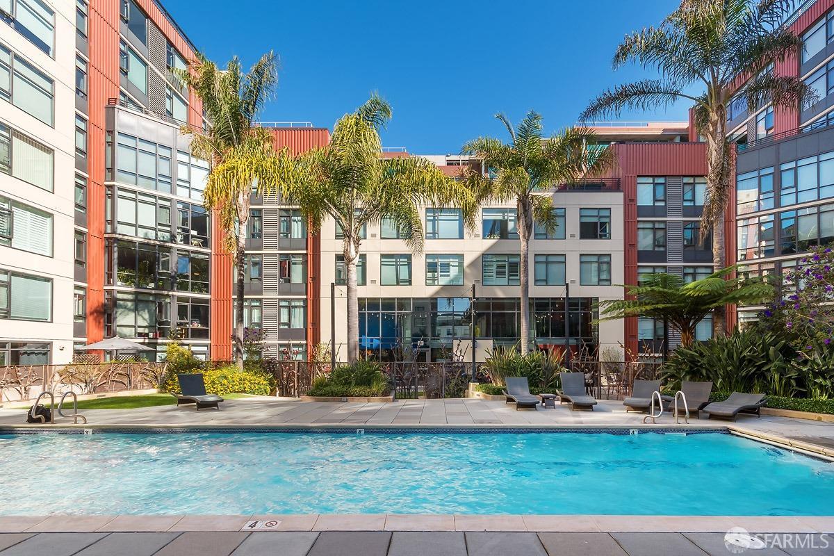 170 King Street Unit: #307