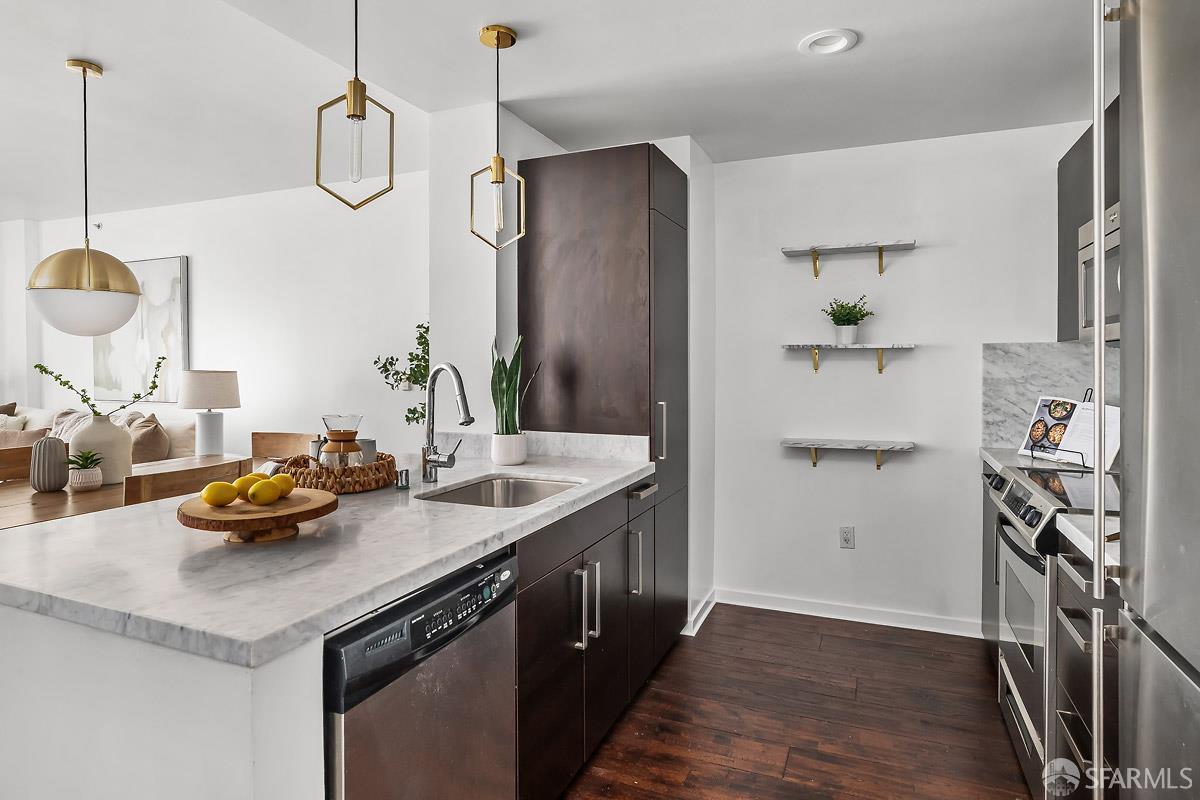 55 Page Street Unit: #724
