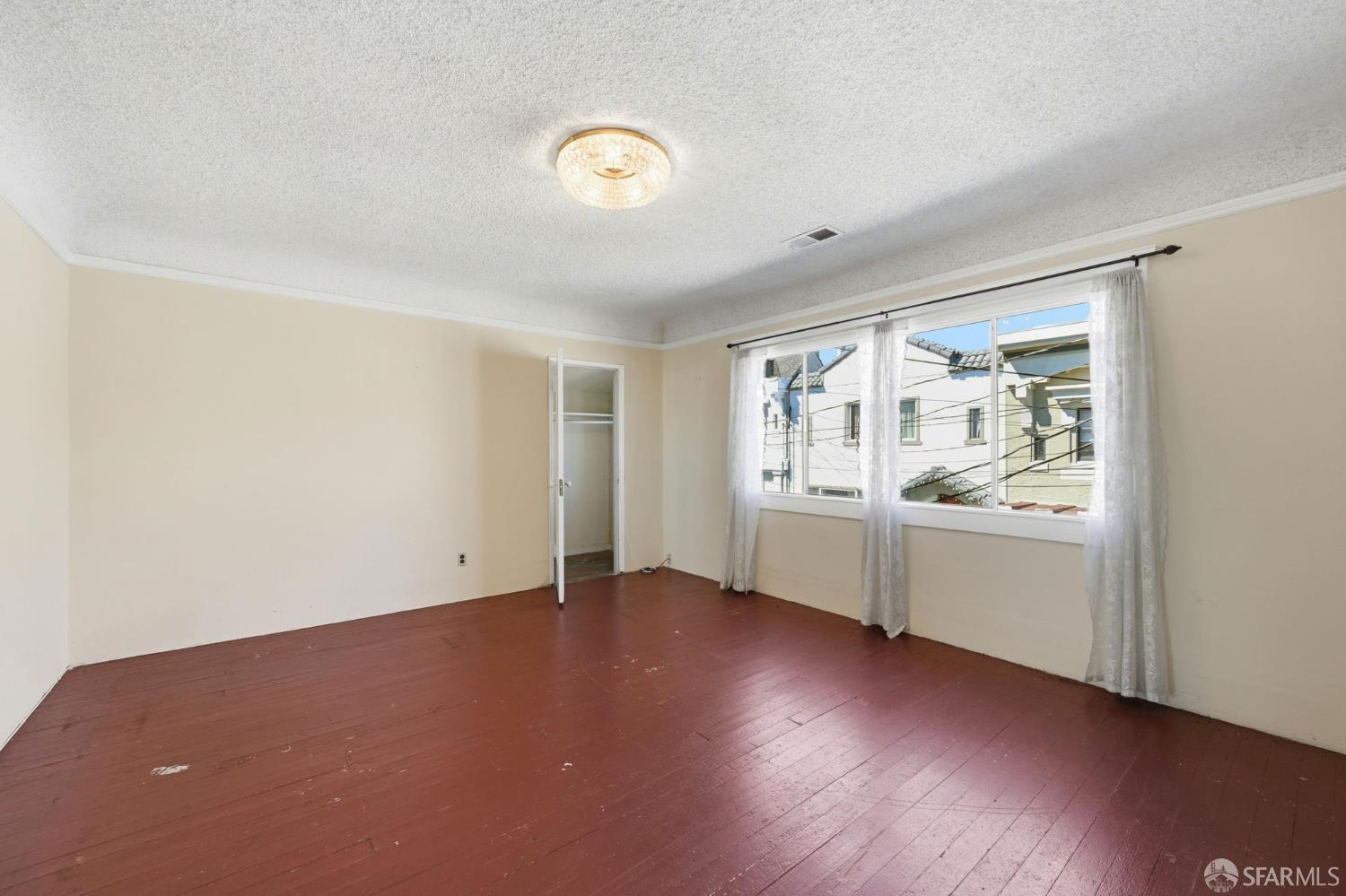 21 College Terrace