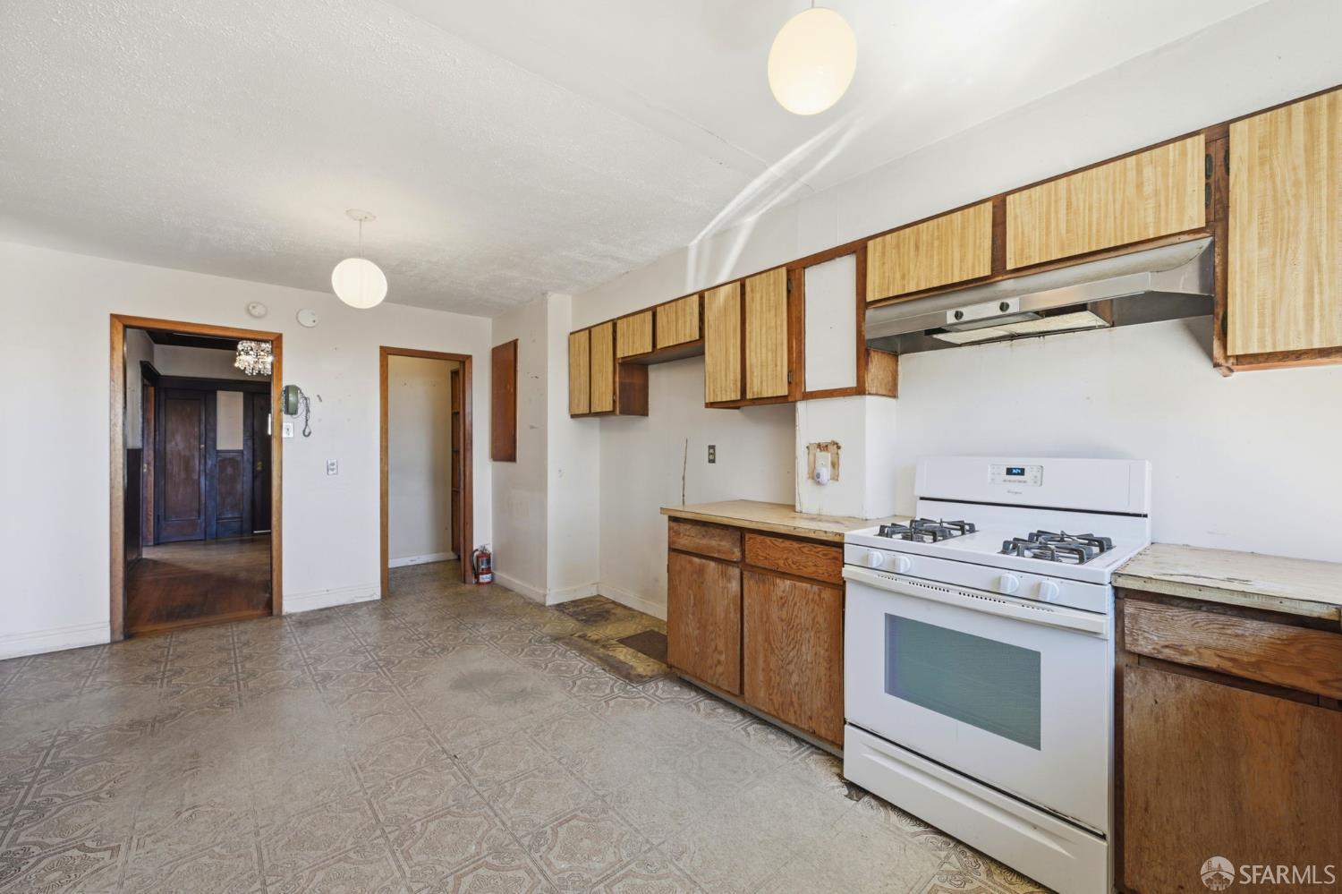 21 College Terrace