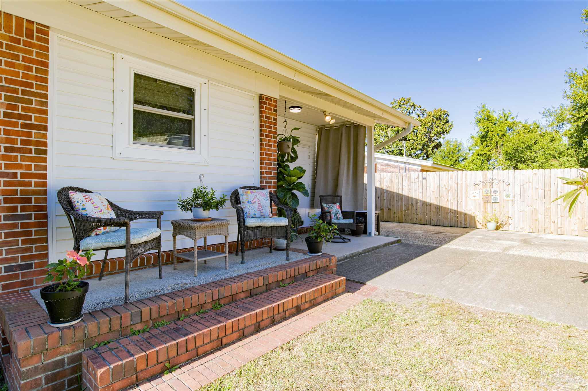 3770 Cherry Laurel Dr