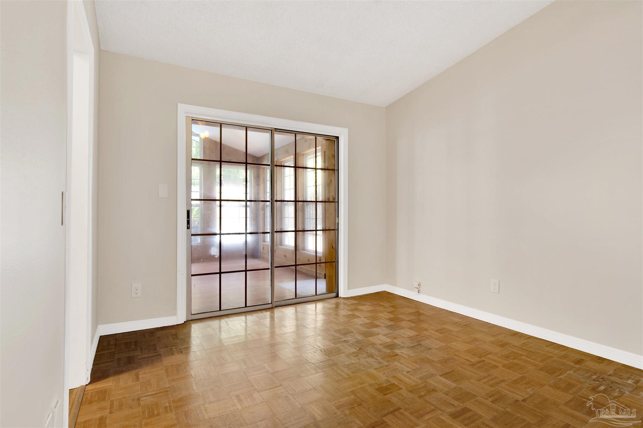 1018 Stillbrook Rd