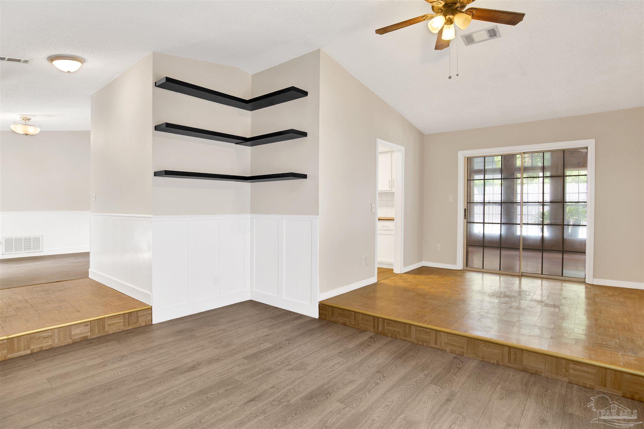 1018 Stillbrook Rd