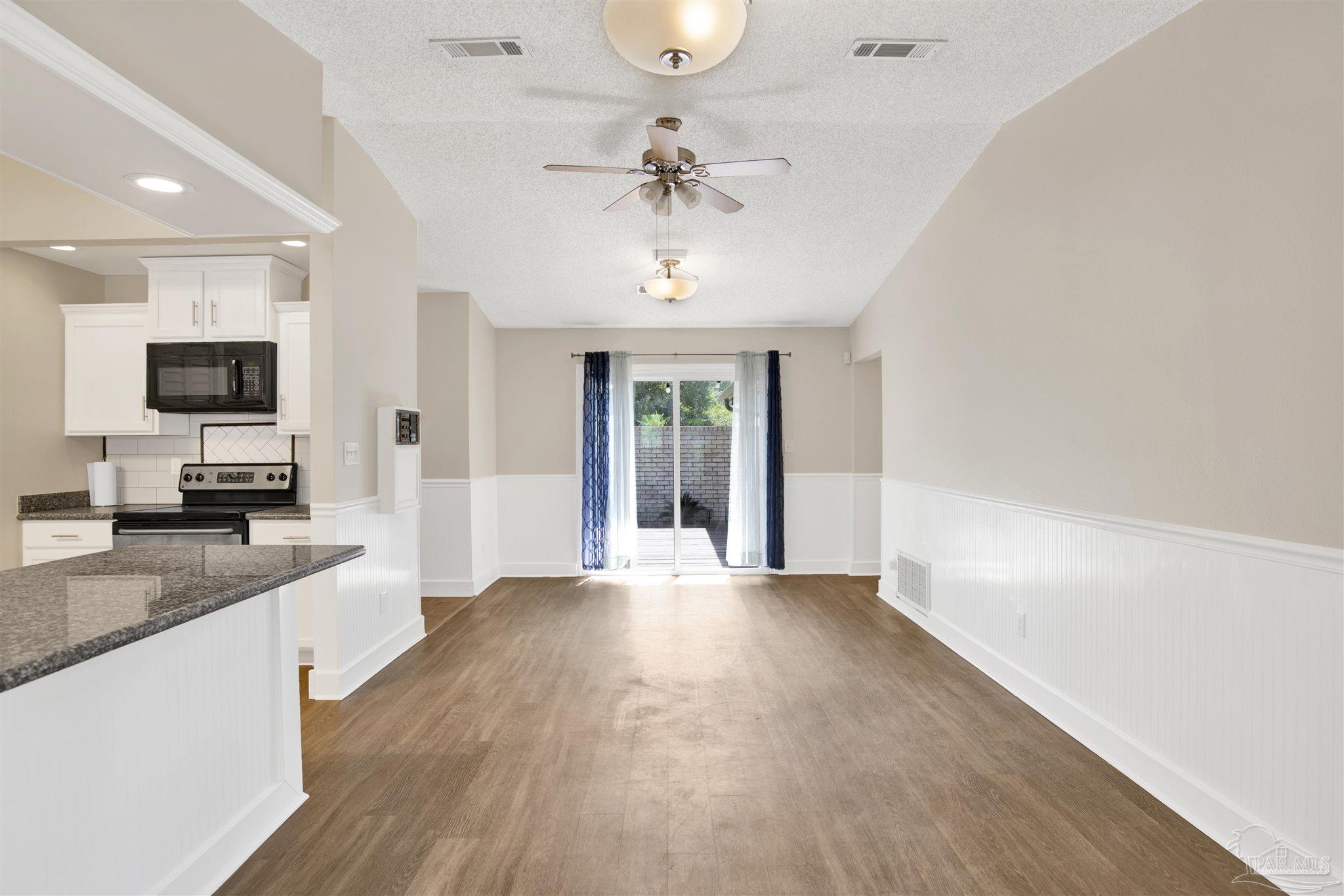 1018 Stillbrook Rd