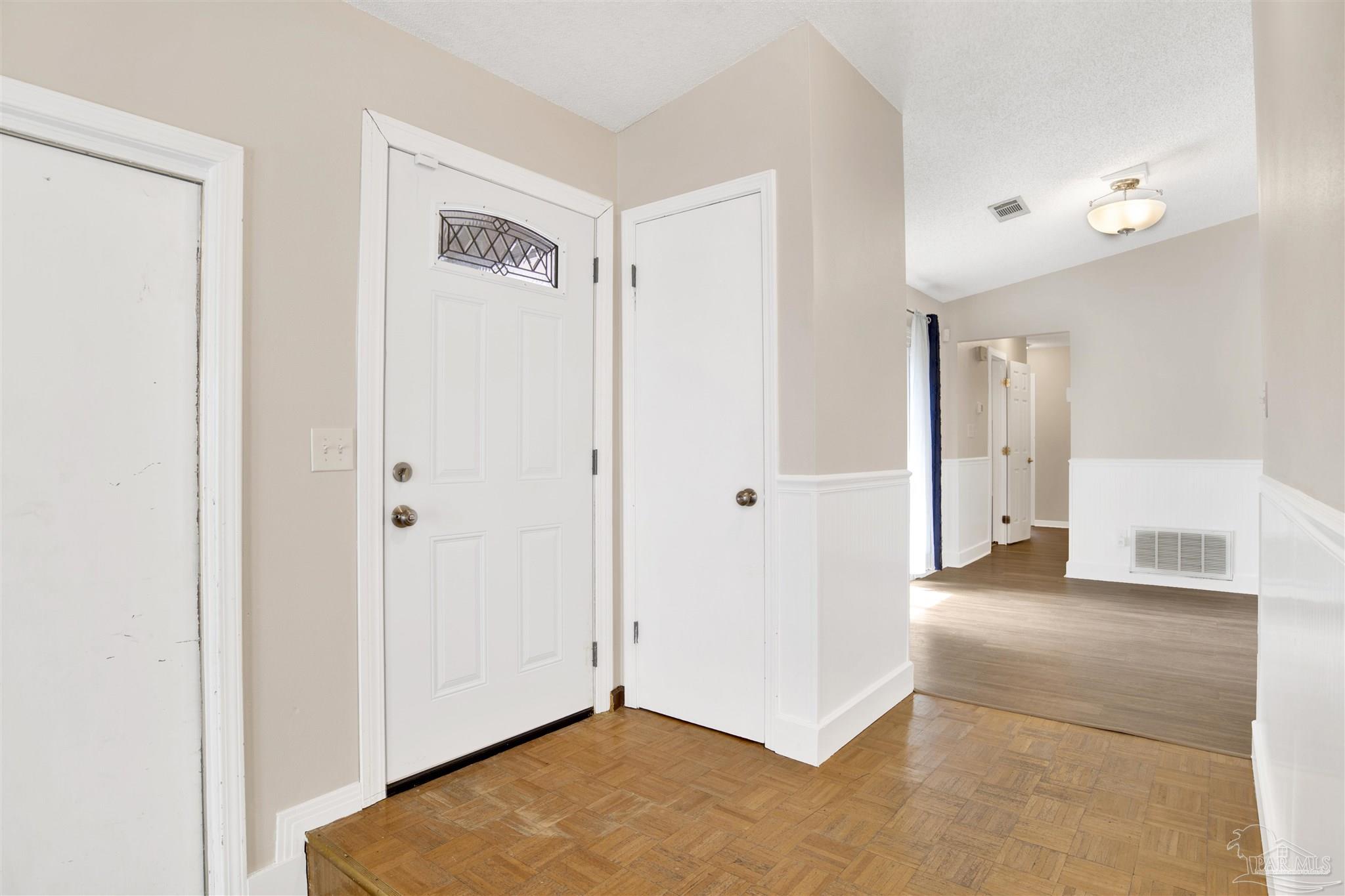 1018 Stillbrook Rd