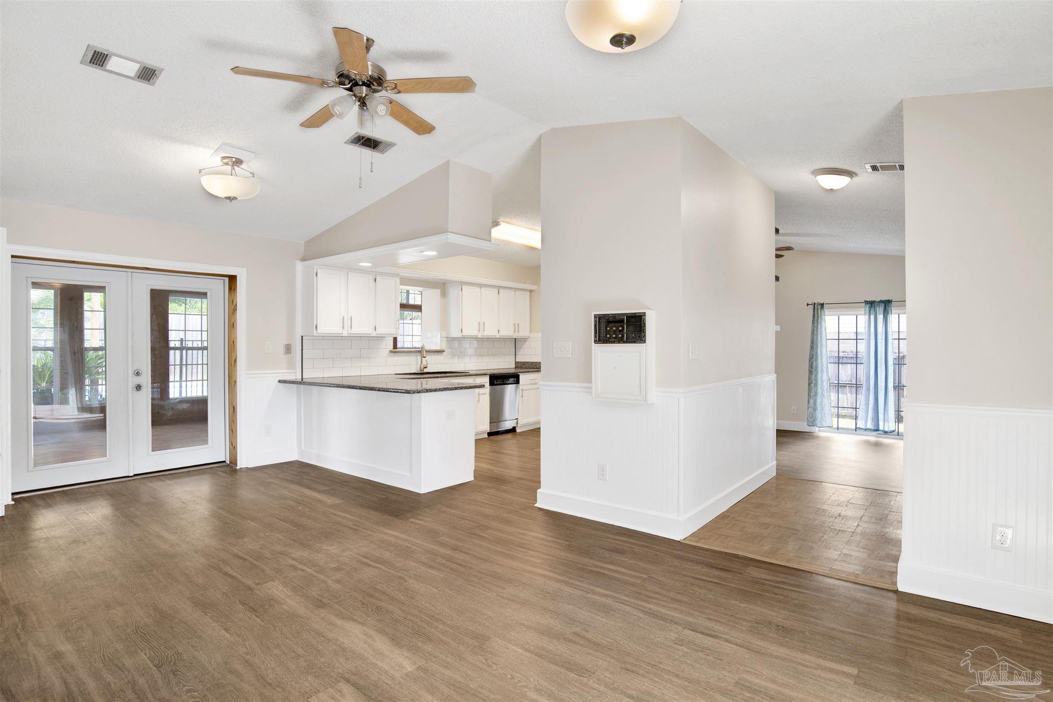 1018 Stillbrook Rd