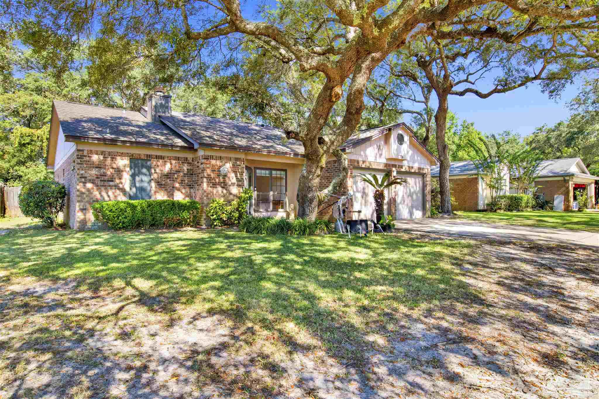 2817 Summertree Ln