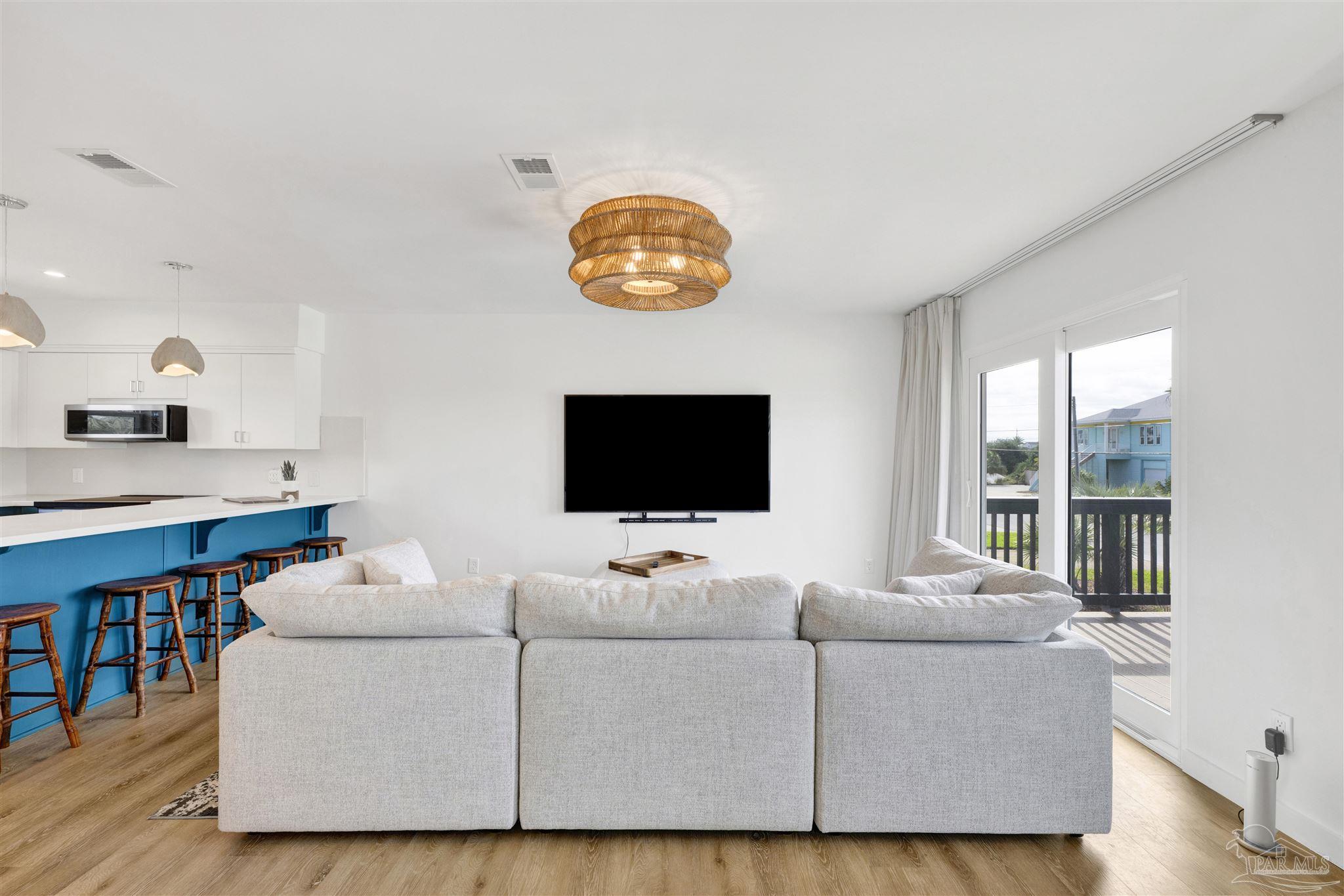 903 Panferio Dr