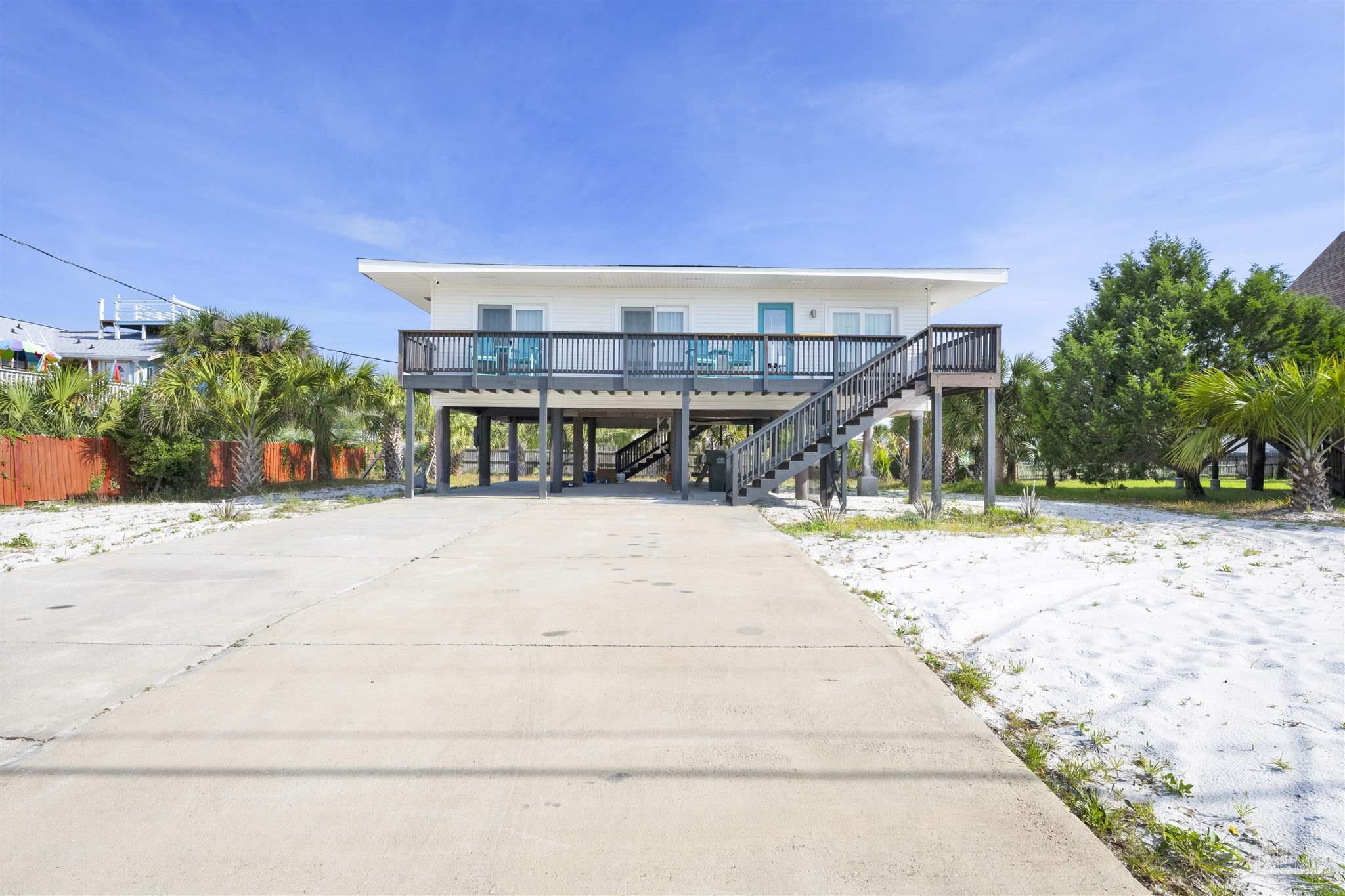 903 Panferio Dr