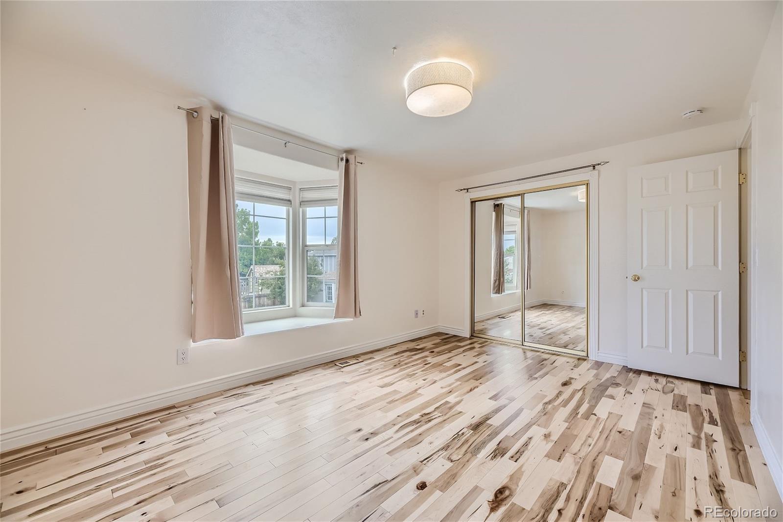 4922 S Field Court
