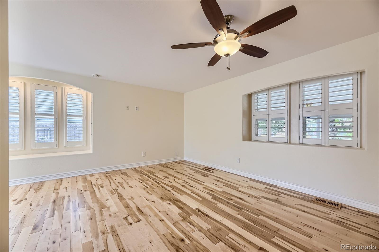 4922 S Field Court