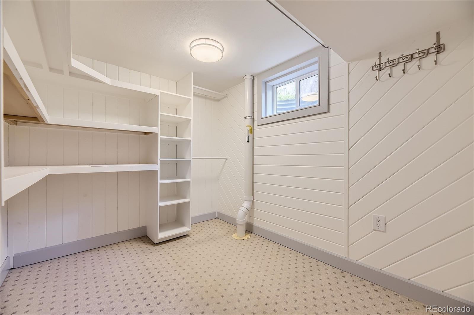 4922 S Field Court