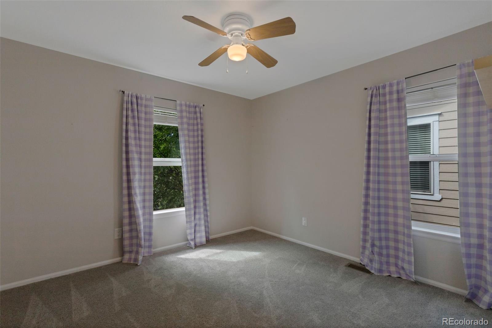 8169 E 28th Place