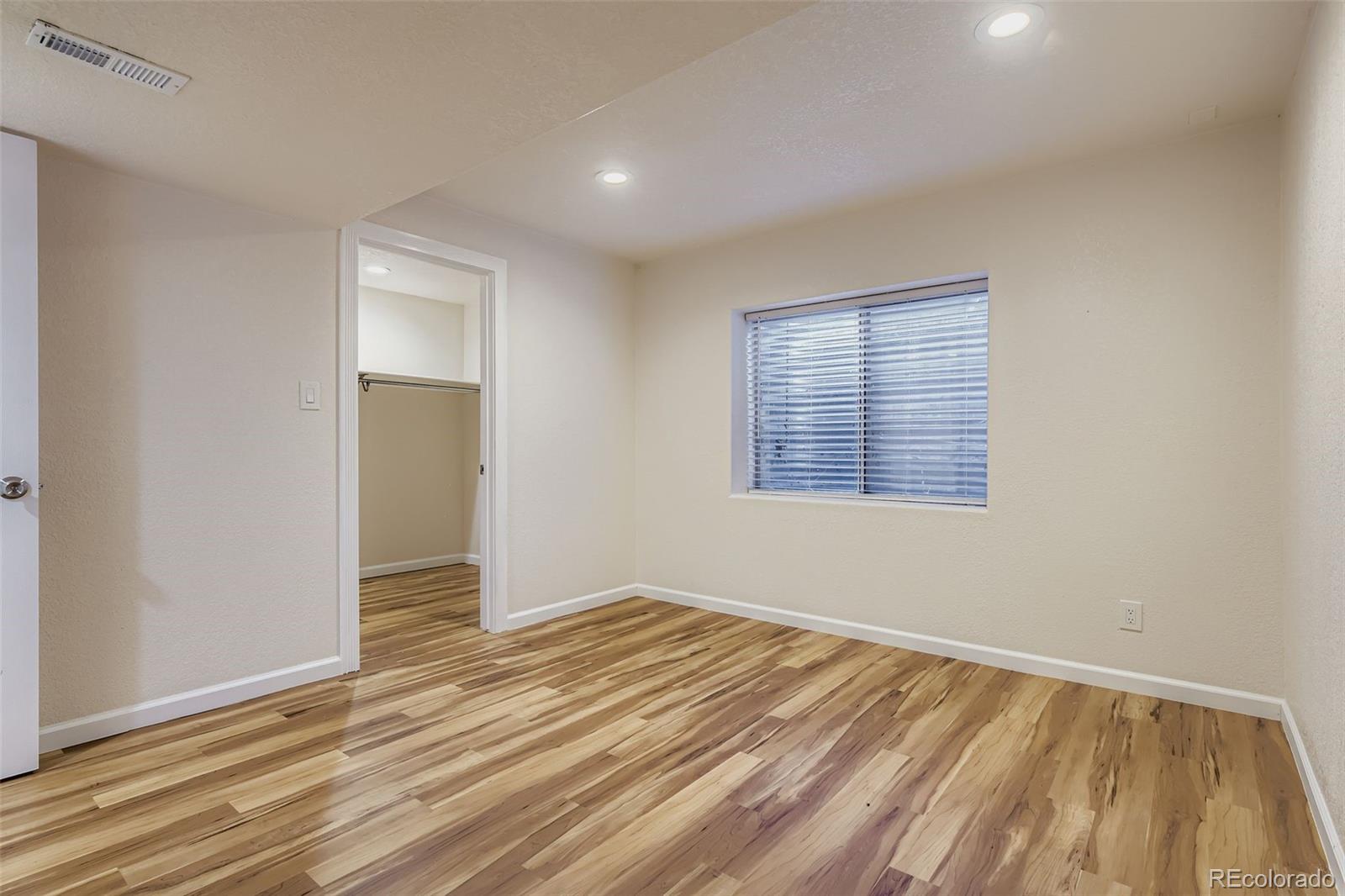 3482 S Otis Court