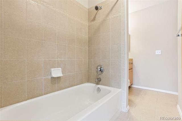 8747 E Dry Creek Road Unit: 1627