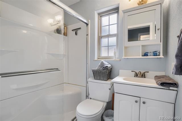 2250 Quitman Street Unit: 16