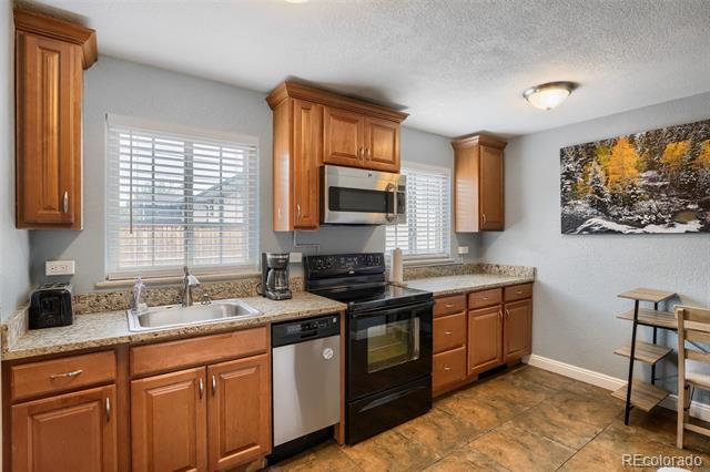 2250 Quitman Street Unit: 16
