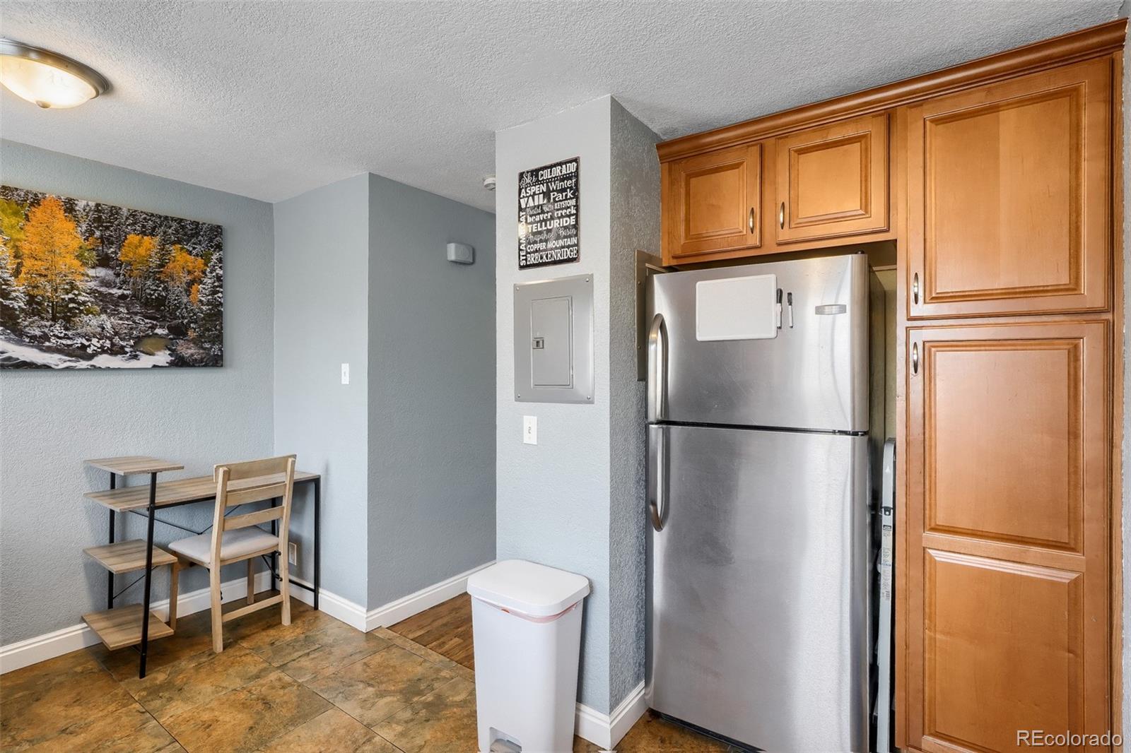 2250 Quitman Street Unit: 16