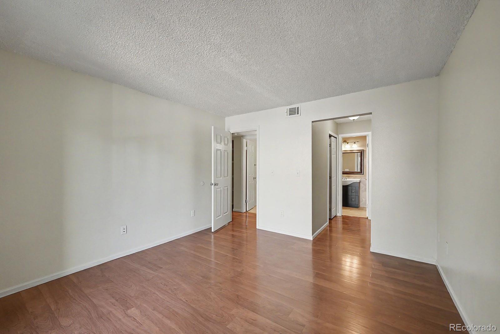 5755 W Atlantic Place Unit: 202
