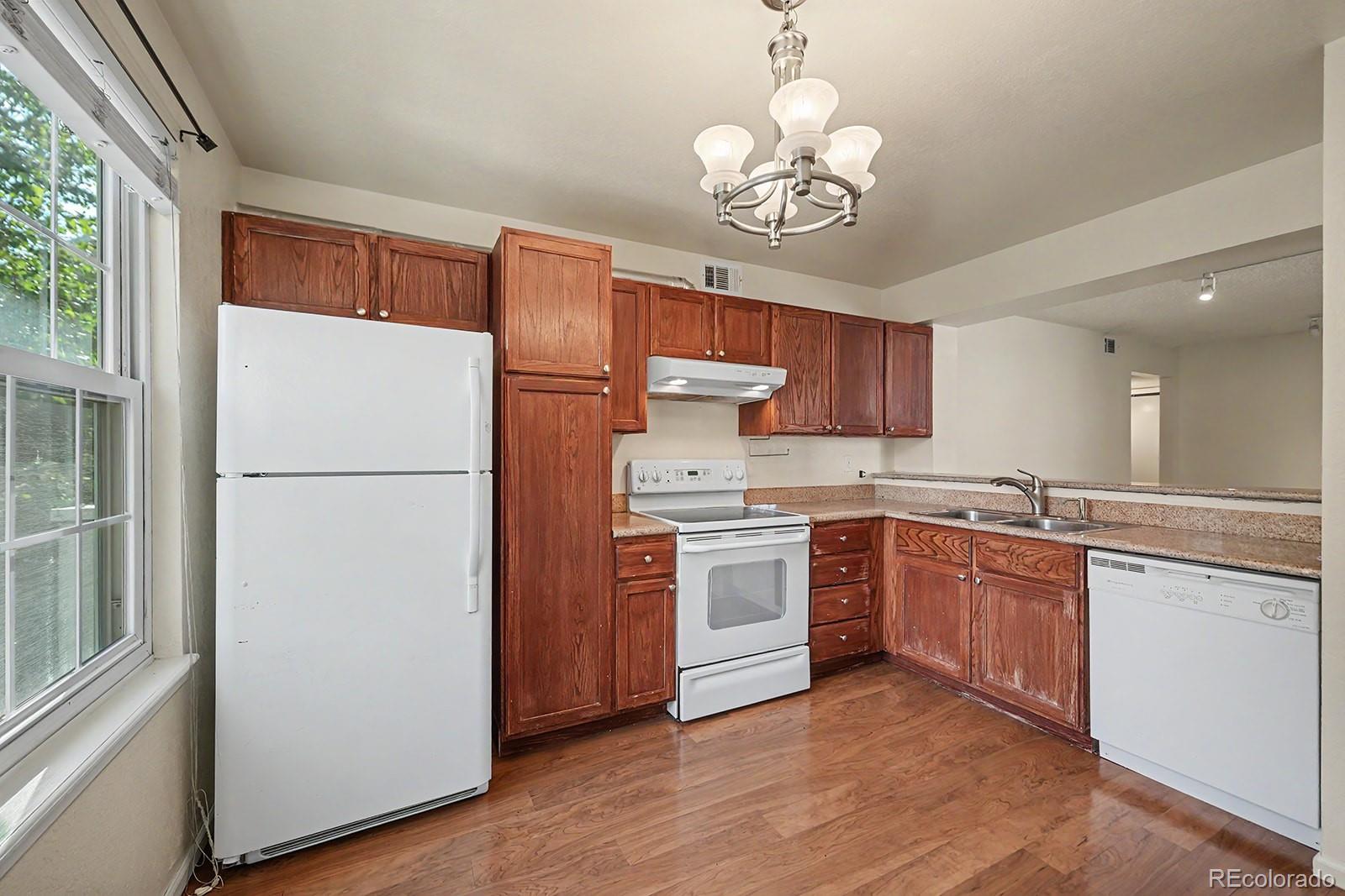5755 W Atlantic Place Unit: 202