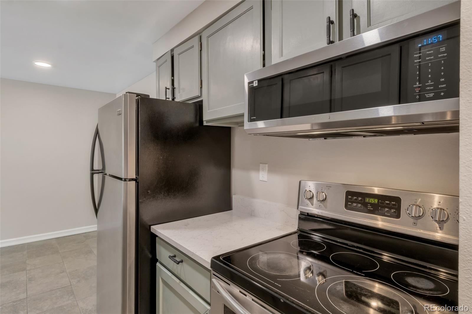 130 E Highline Circle Unit: 103