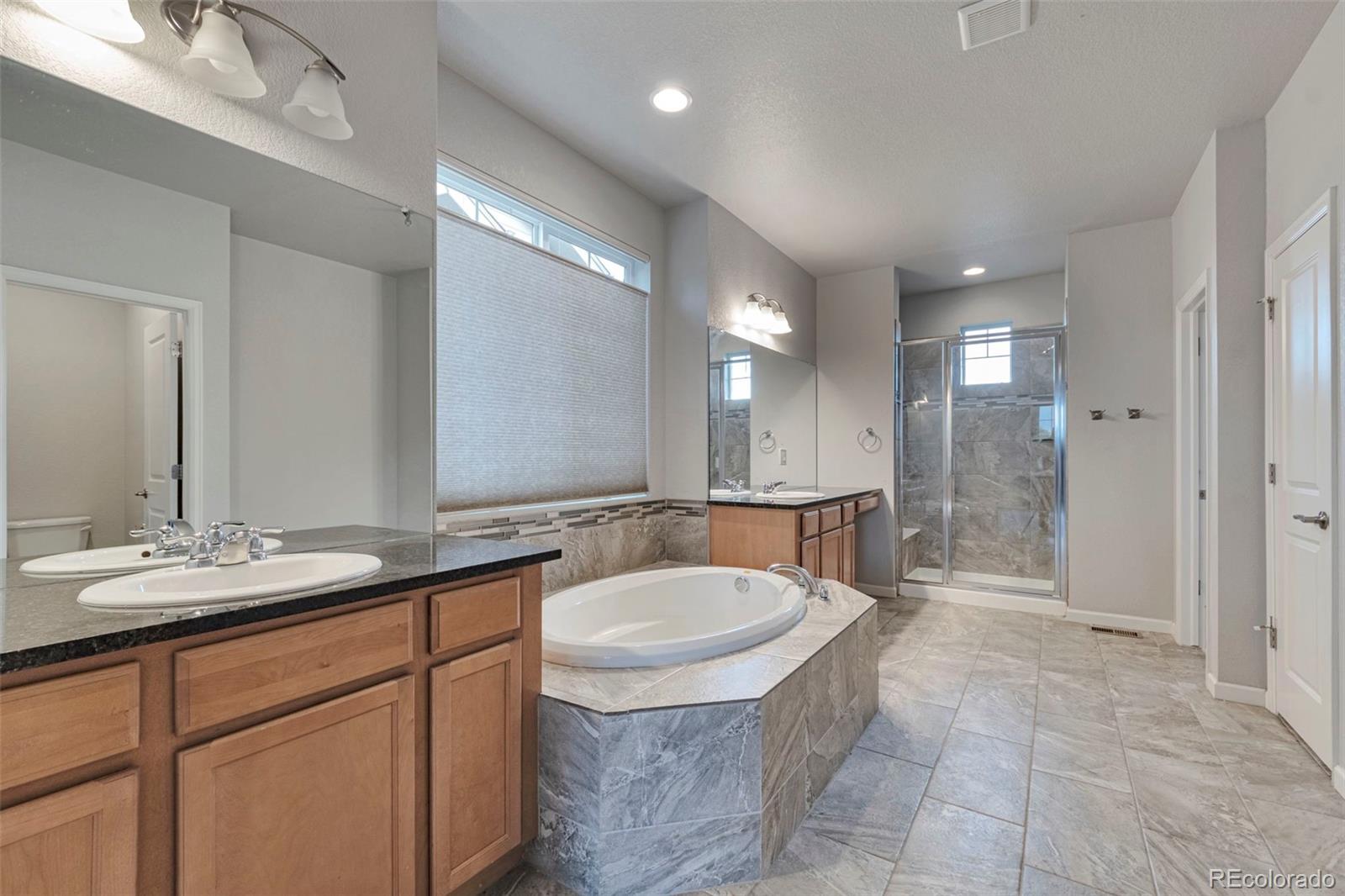 25829 E Calhoun Place