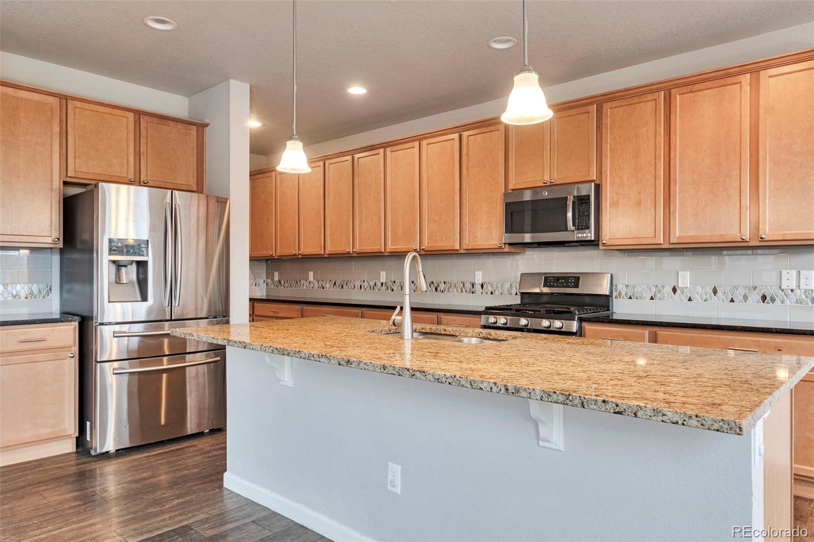 25829 E Calhoun Place