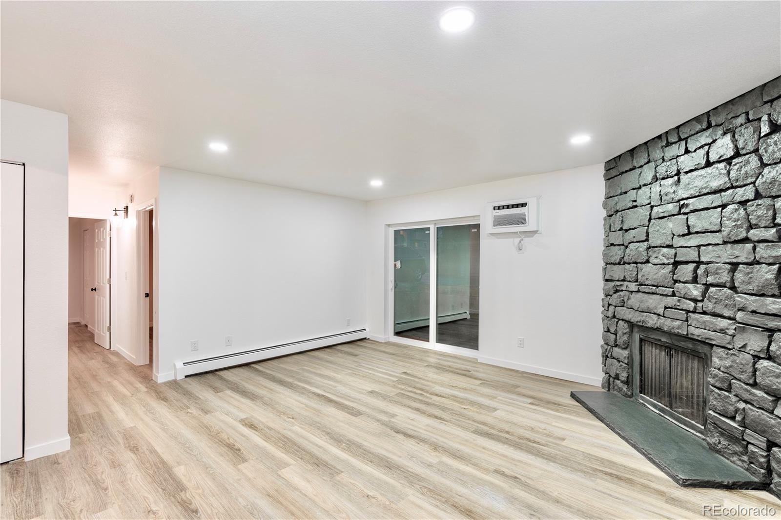 10150 E Virginia Avenue Unit: 3-103