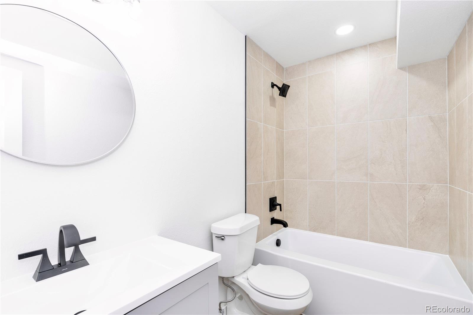10150 E Virginia Avenue Unit: 3-103