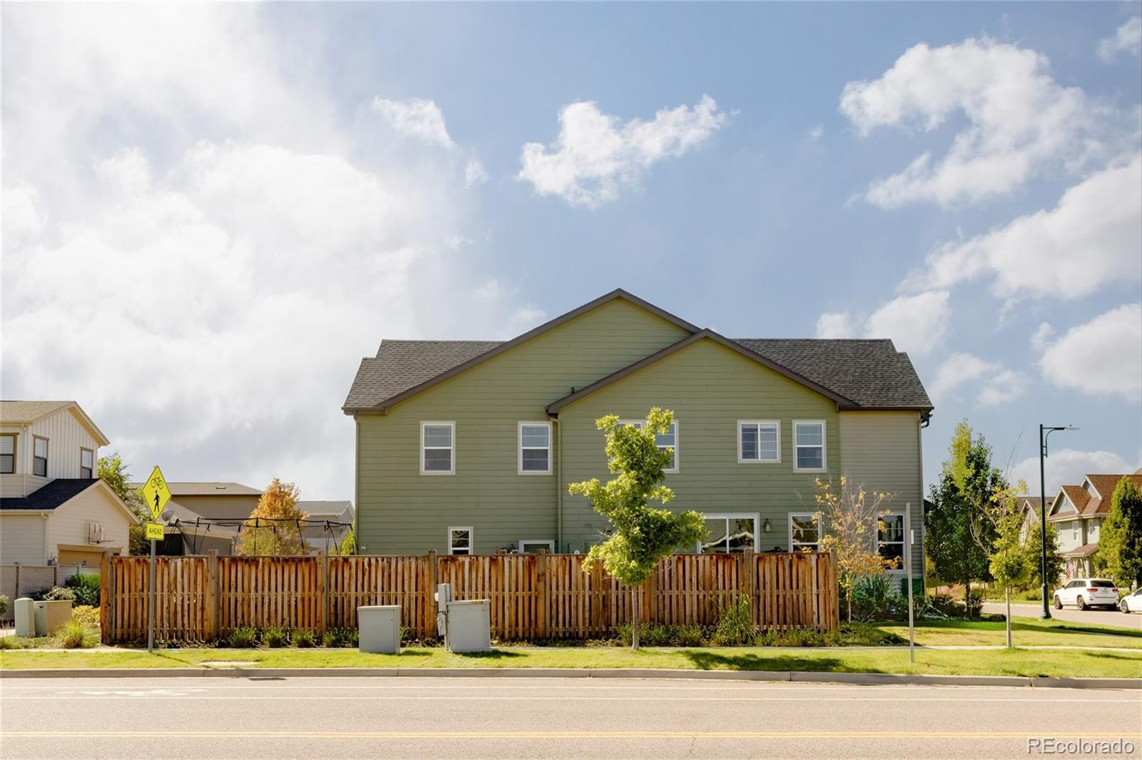8196 E 53rd Drive